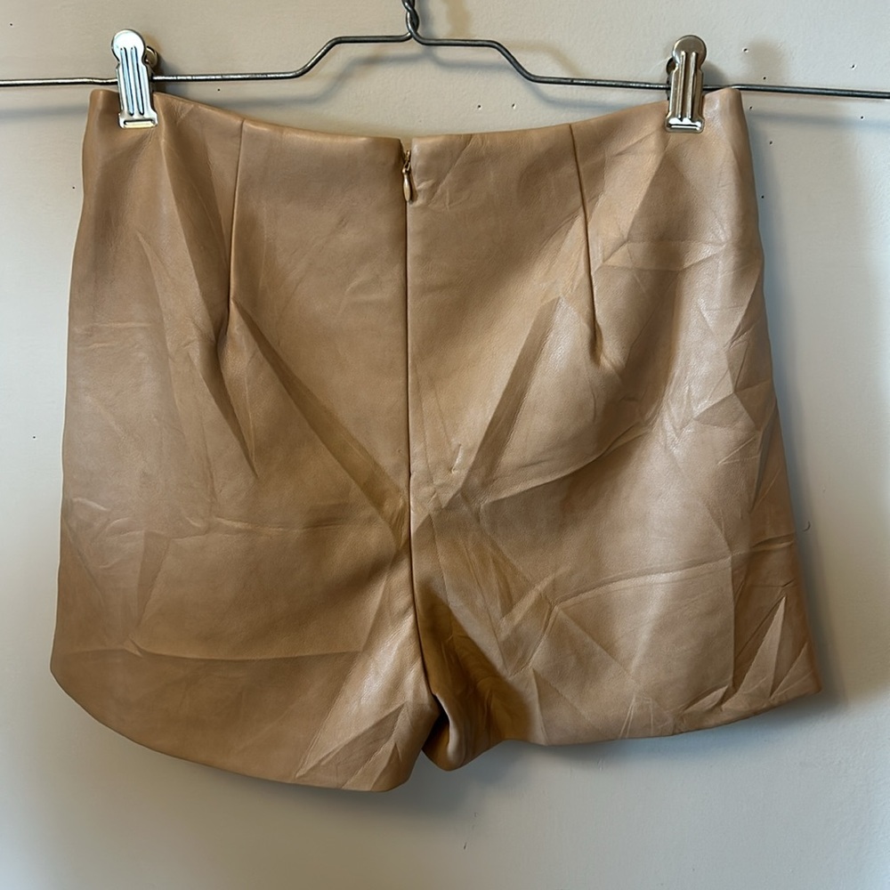 7 for all mankind tan faux leather mini skort 100% polyurethane 26 inch waist - Picture 3 of 5